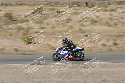 media/Apr-20-2025-AHRMA (Sun) [[393a79c373]]/Race/Group 11 early race/Turn 4b/